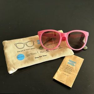 Tom’s Sunglasses